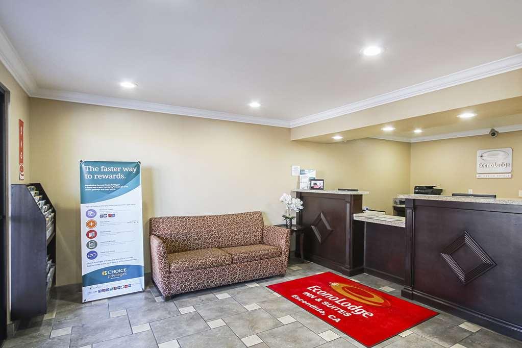 Econo Lodge Inn & Suites Escondido Downtown Interiér fotografie