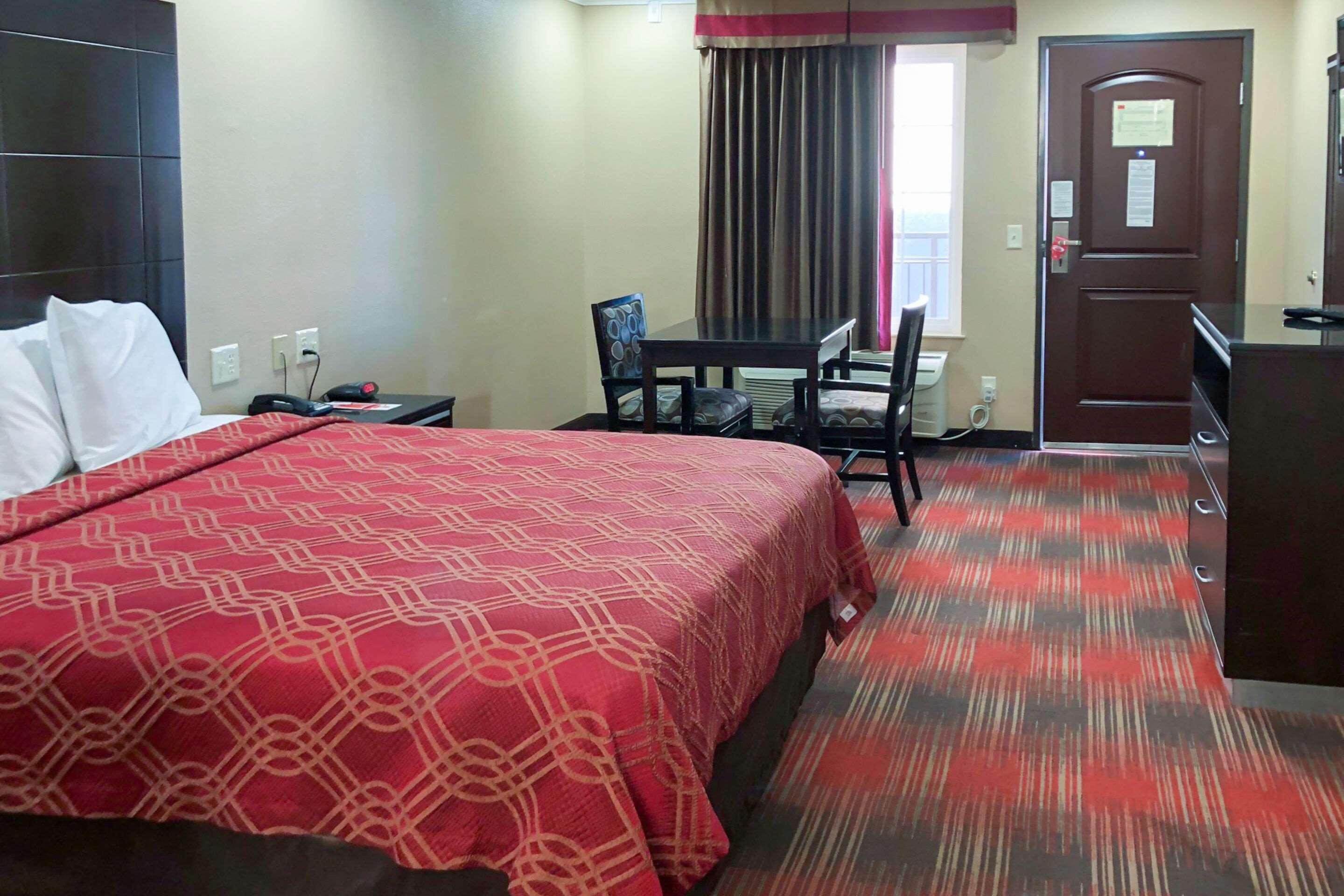Econo Lodge Inn & Suites Escondido Downtown Exteriér fotografie